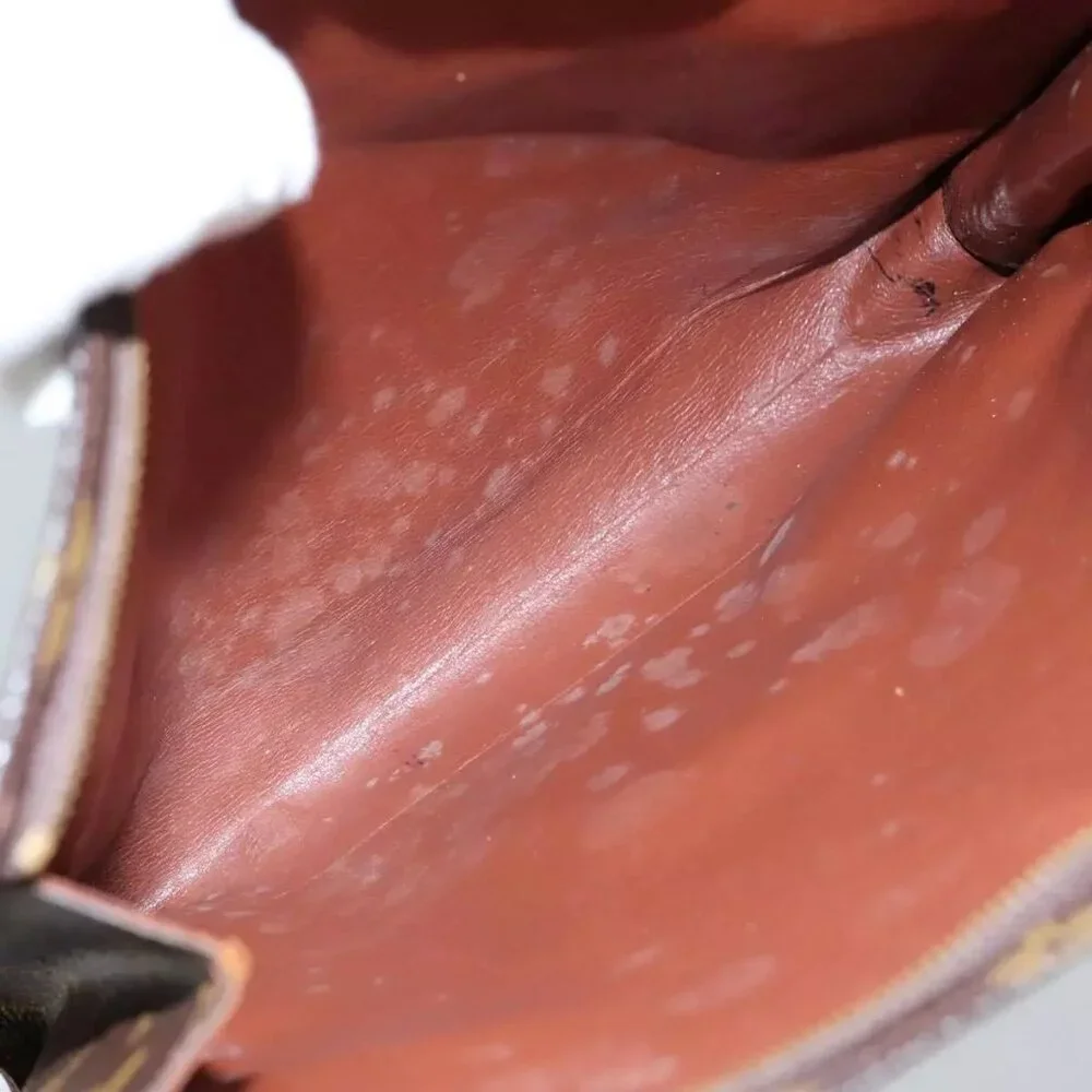 LOUIS VUITTON Monogram Poche Toilette 26 Pouch - Picture 14 of 15